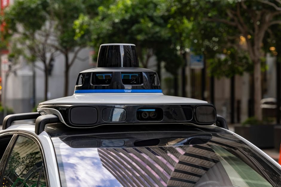 Mobileye 搭配 AWS 創新人工智慧部署
